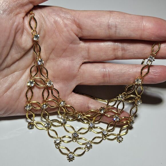 1928 Gold Tone Chain Link Rhinestone Bib Necklace 16" NWT - Picture 1 of 14